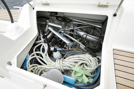 Saliekamie velosipēdi uz jahtas Saliekamie velosipēdi uz jahtas Hugo